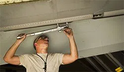 GarageDoorsStore Fort Lee, NJ 201-381-4503 GarageDoorsStore Fort Lee, NJ 201-381-4503 - garage-door-maintainence-side